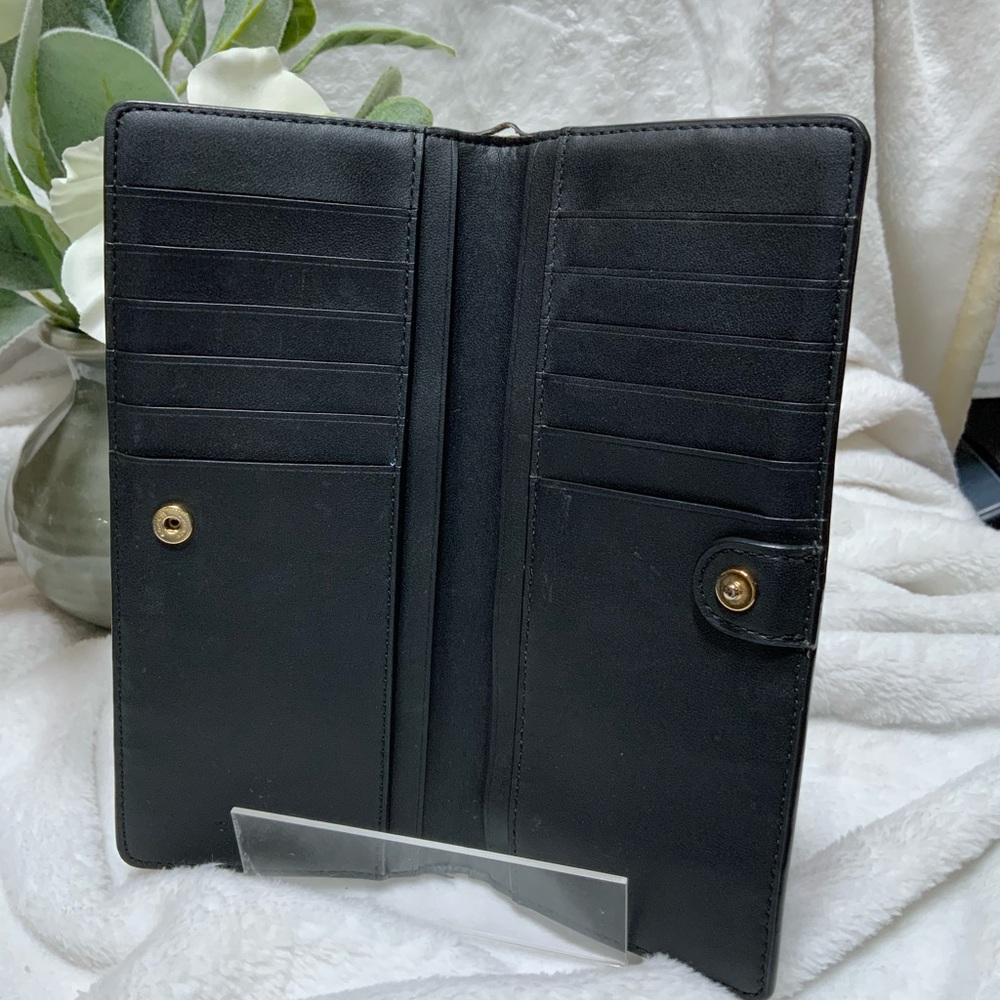 Coach Tan Signature Wallet - Picture 3 of 4